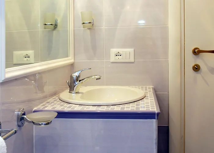 Alojamento de Acomodação e Pequeno-almoço Angels In 3*