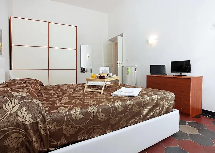 Alojamento de Acomodação e Pequeno-almoço Angels In 3*